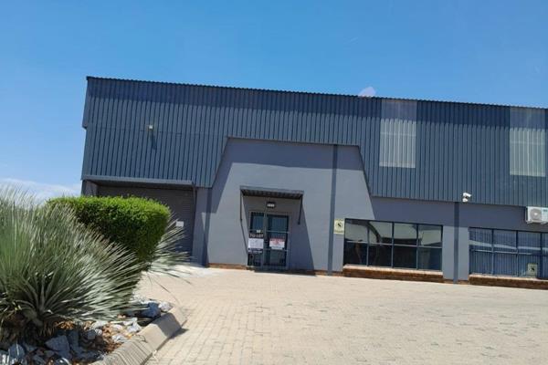 We are pleased to offer a modern, versatile warehouse designed to meet the needs of both new and established businesses. This spacious ...