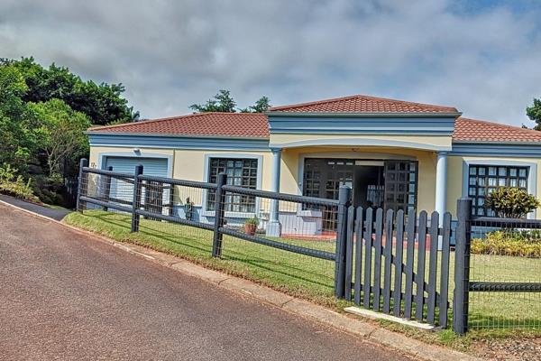 Nestled in a small, secure complex in the vibrant heart of Ballito, this delightful ...