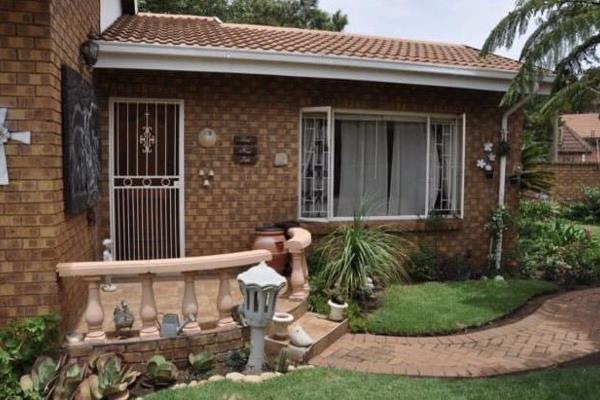 Beautiful, Spacious and Modern 3 Bedroom ‘’Family Face Brick Home’’ with Double Garage on 1600m&#178; land for sale in ...