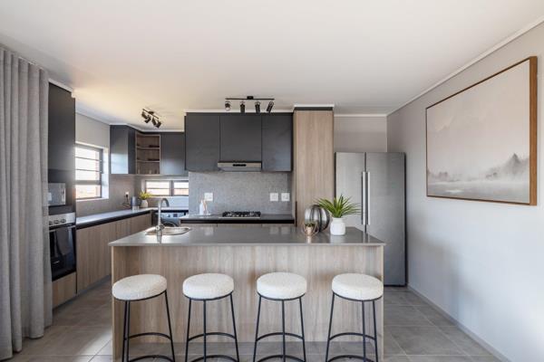 4 Well-Sized Bedrooms – Ideal for families or extra workspace
3 Bathrooms – Includes a ...