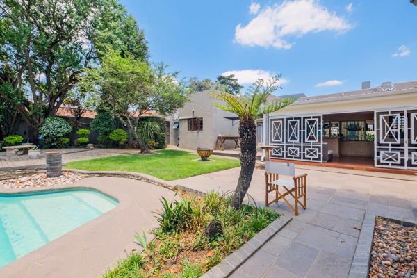 Negotiating from R3,999,000.00 (priced originally at R5.7m), this super-home is exquisite!!

Welcome to this French-inspired home ...