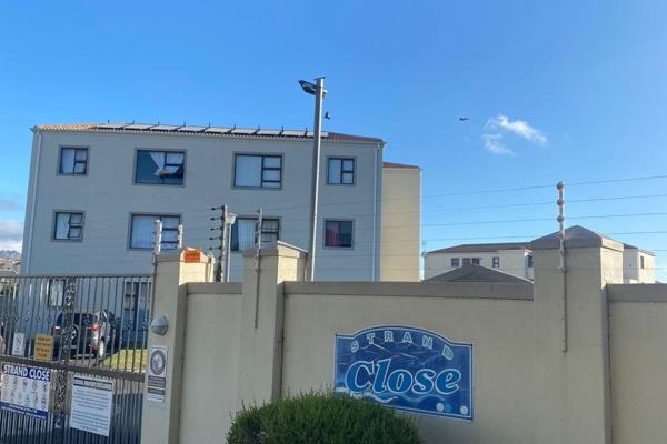 Neat ground floor unit in Strand Close Complex.  2 Bedrooms, 1 bathroom, open plan ...