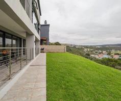 Townhouse for sale in Groot Brakrivier Central