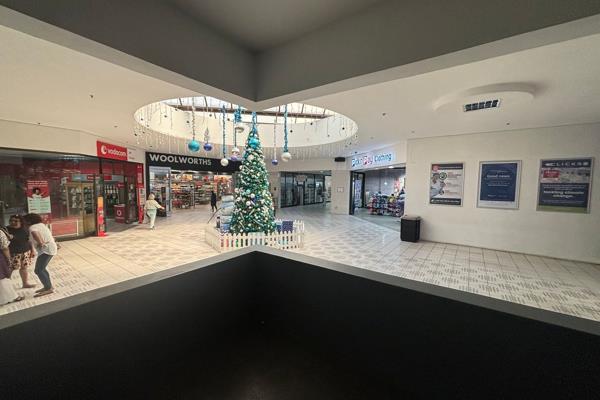 This 283-square-meter retail space is available to rent in the bustling Circle Centre ...