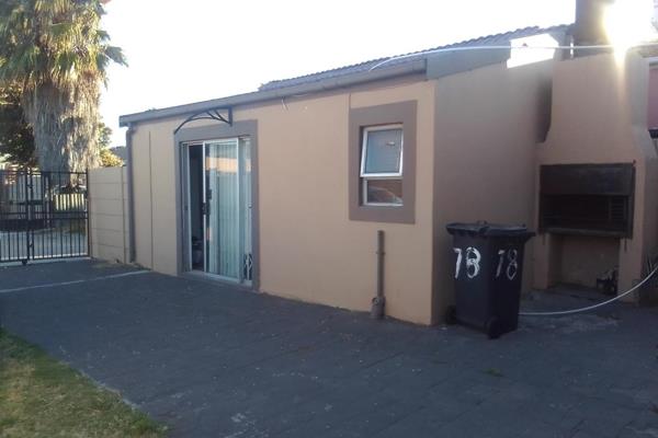 The flatlet is in a  secured property with security gates and plenty of parking space. It is  neatly  tiled and spacious, has a ...