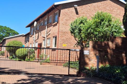 2 Bedroom Townhouse for sale in Northcliff