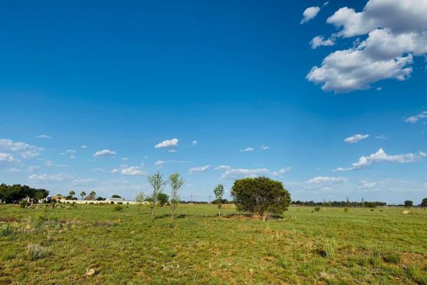 An exceptional opportunity to own 8.57 hectares of prime agricultural land in the tranquil suburb of Risi AH, Gauteng. Whether for ...