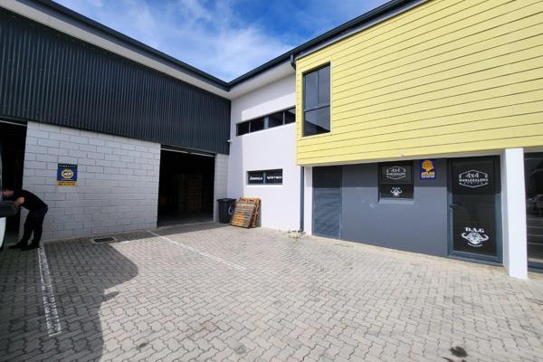 3 Warehouses with Office Space for Rent  
Location: Fairview 

Size:130 sq unit 5
R13 000 per month excl VAT
Available ...