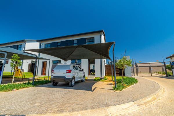 2 Bedroom townhouse for sale in Tirong View Complex, Khaya sands

Brand new sectional title houses in a secure lifestyle estate ...