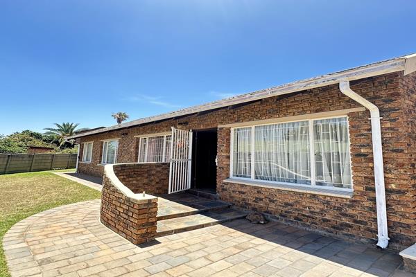 A well looked after property could be yours!

This lovely, 1009 square metre property ...