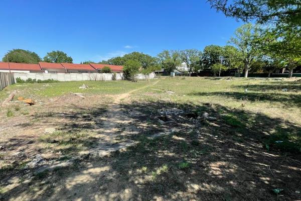 Discover the ultimate investment opportunity in the heart of Standerton! This exceptional vacant land, strategically situated on the ...