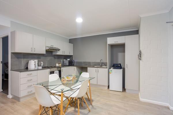 Investment Opportunity – Modern 2-Bedroom Apartment in a Growing Area!

Looking for a stress-free investment with immediate returns? ...