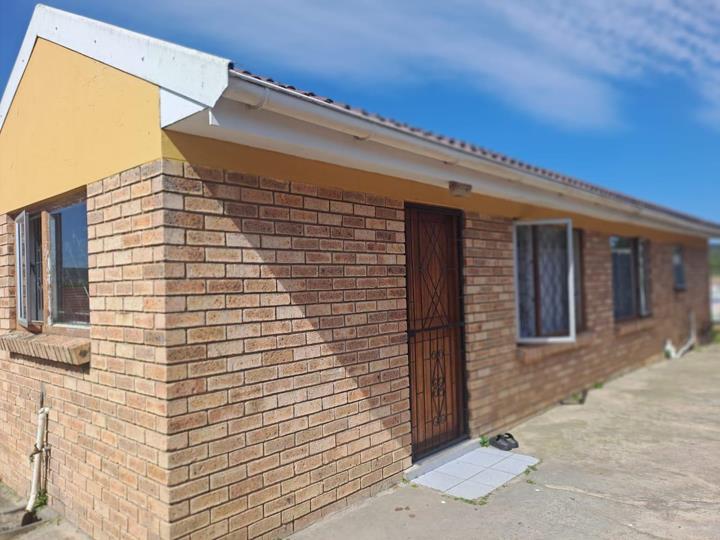 3 Bedroom House for sale in Balassi Valley - P24-115317320