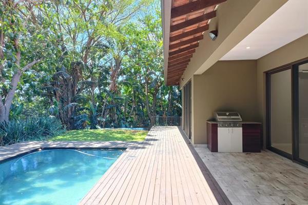 This single-level three bedroomed contemporary villa offers a seamless blend of style and functionality. Set within the prestigious ...