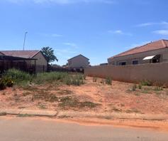 Vacant Land / Plot for sale in Dawn Park