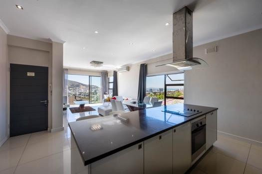 2 Bedroom Apartment / Flat for sale in Vredehoek