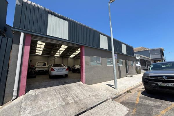 This well-maintained warehouse unit in North End offers functionality and convenience ...