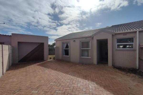 This newly renovated unfurnished 3-bedroom family home is perfectly nestled on a freestanding corner property. 

Natural light floods ...