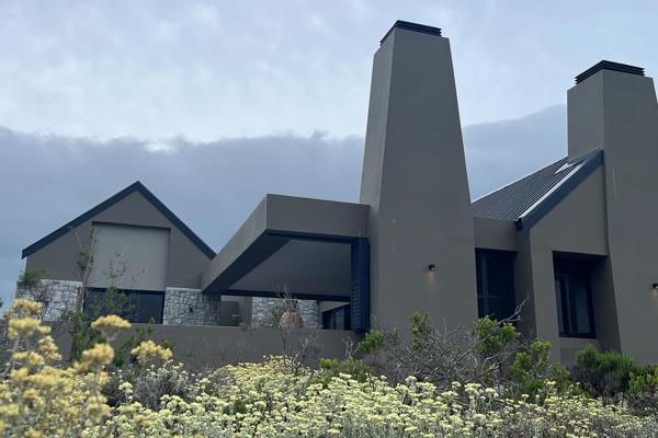 Commune with nature in this exclusive estate. Set on a fynbos greenbelt and close to the ...