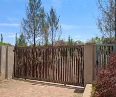 Commercial Property for sale in Mnandi