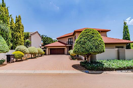 4 Bedroom House for sale in Mooikloof Gardens Estate