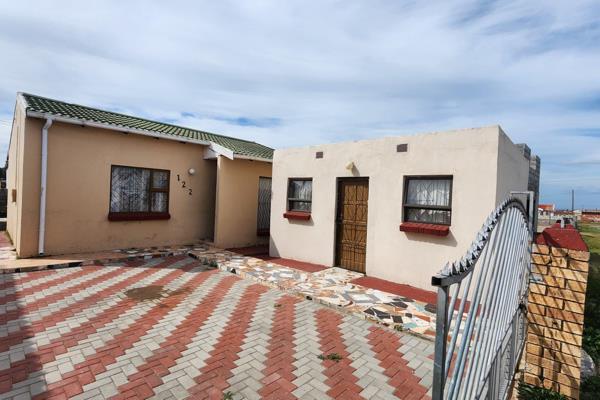 Find your space in this well kept and maintained  home is located in Ngwevana Street, one street away from Zonke Super-spar and other ...