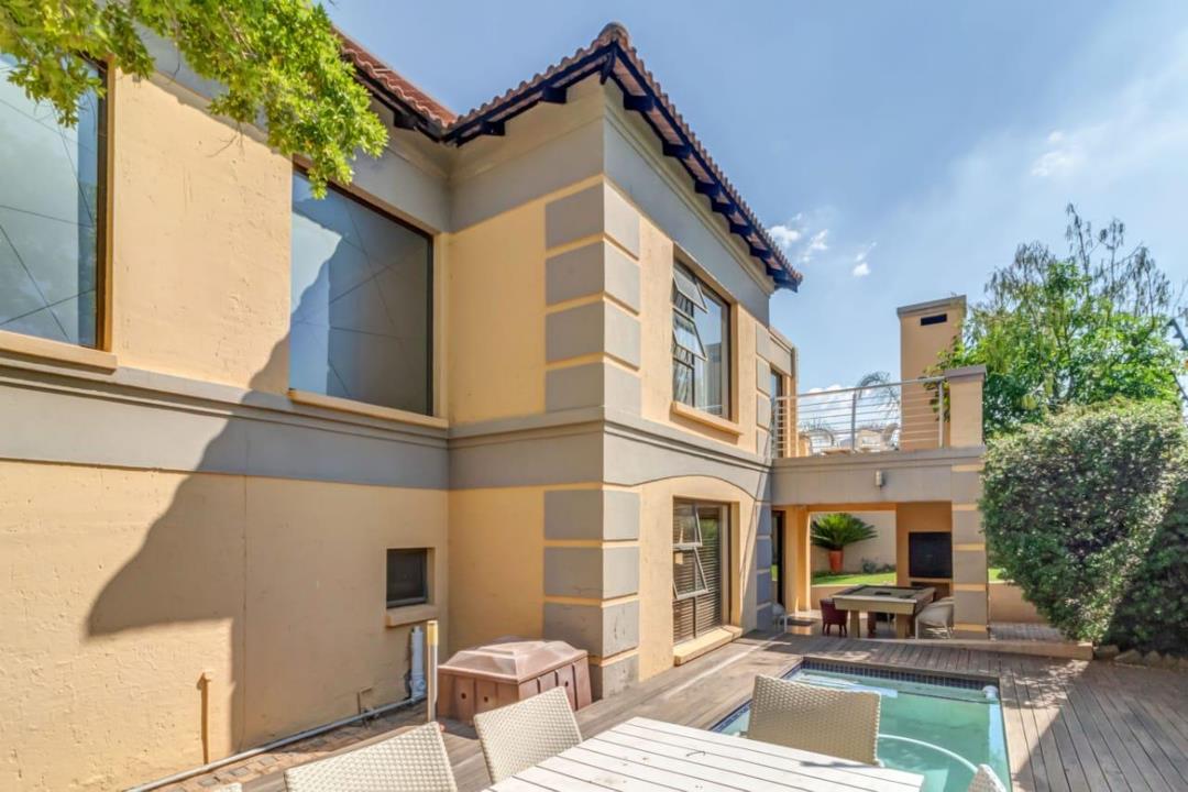 4 Bedroom House for sale in North Riding - 93 Bellairs Drive - P24 ...