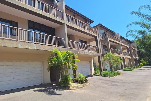 3 Bedroom Townhouse seeking a new owner

This lovely complex is well maintained, offers 24/7 onsite security and a beautiful sparkling ...