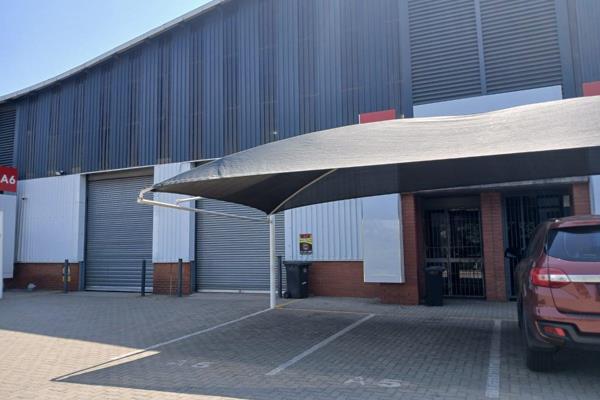 This mini-unit is in a secure industrial estate with controlled access and 24hr ...