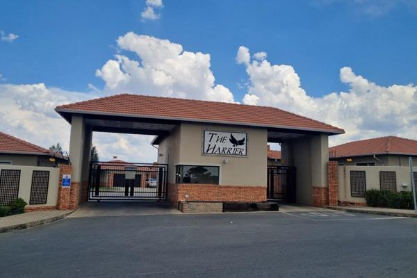 THIS IS A FULL TITLE HOUSE IN THE HARRIER ESTATES, NOORDWYK, MIDRAND, Midrand. a QUIET ...