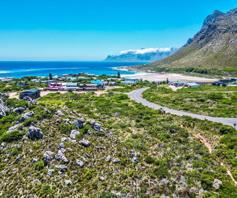 Vacant Land / Plot for sale in Rooi Els