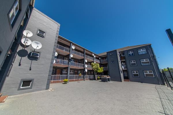 This one bedroom apartment in Cloetesville, Stellenbosch is the ideal choice for young ...