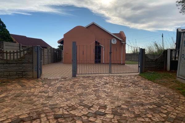 2 Bedroom House