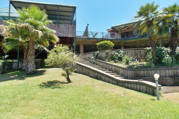 Vaal River Luxury Retreat
Nestled on the picturesque banks of the Vaal River, this extraordinary property offers an unparalleled ...