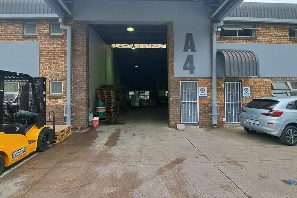 This 360m2 industrial unit is the perfect solution for your business needs, available ...