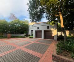 House for sale in Waterkloof Heights