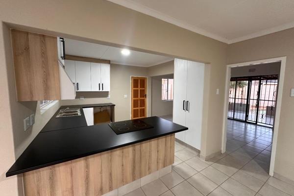 Beautifull, newly renovated modern , sunny open plan home!