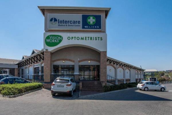 Prime Commercial Property in the Heart of Fourways

Strategically located in the vibrant Fourways node, this Intercare Property ...