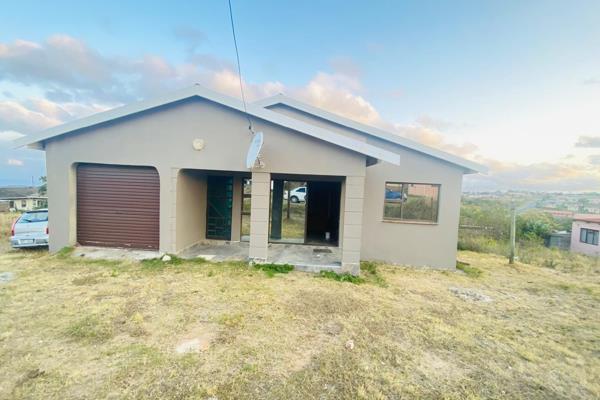 House for sale in gamalakhe Margate this property is in a good area with a lot of potential the house is not finished inside but all ...