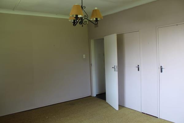 Discover this cozy flatlet, perfect for a quiet bachelor or single person, located in ...