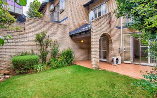 3 Bedroom Townhouse for sale in Morningside Manor