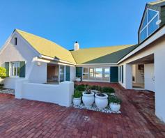 House for sale in Jakkalsfontein