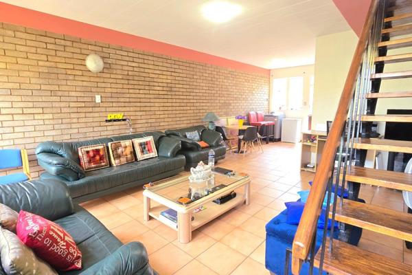 **Charming 2-Bedroom Duplex in the Heart of Eldoraigne – A Perfect Family Home!**

Welcome to your new haven in the burgeoning ...