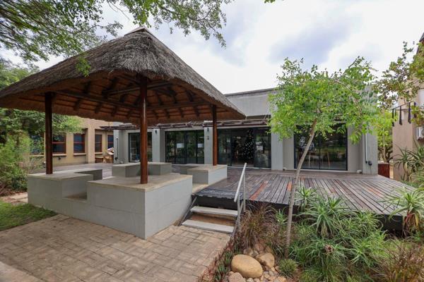 Position your business for success with this exceptional commercial property available to rent in Safari Junction, one of Hoedspruit’s ...