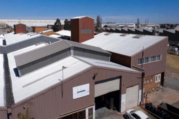 Perfect Investment Opportunity: High-Yield Industrial Warehouse in Boksburg

Property Overview:
This exceptional industrial property ...