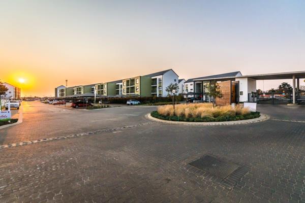 Green Park Lifestyle Estate is located in Boksburg. 6-star green-rated Lifestyle Center and has all the wholesome advantages for a ...