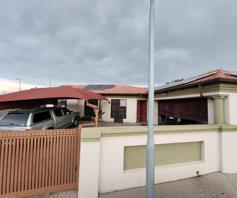 House for sale in Commercia