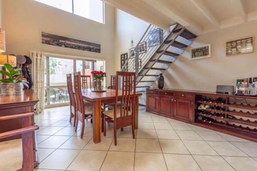 2 Bedroom Apartment / Flat for sale in Bryanston