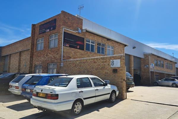 This impressive 310m&#178; industrial unit located in Stikland, Cape Town, offers a ...