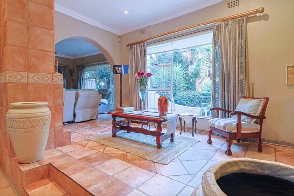 A magnificently maintained property which offers beautiful living areas with a welcoming ...